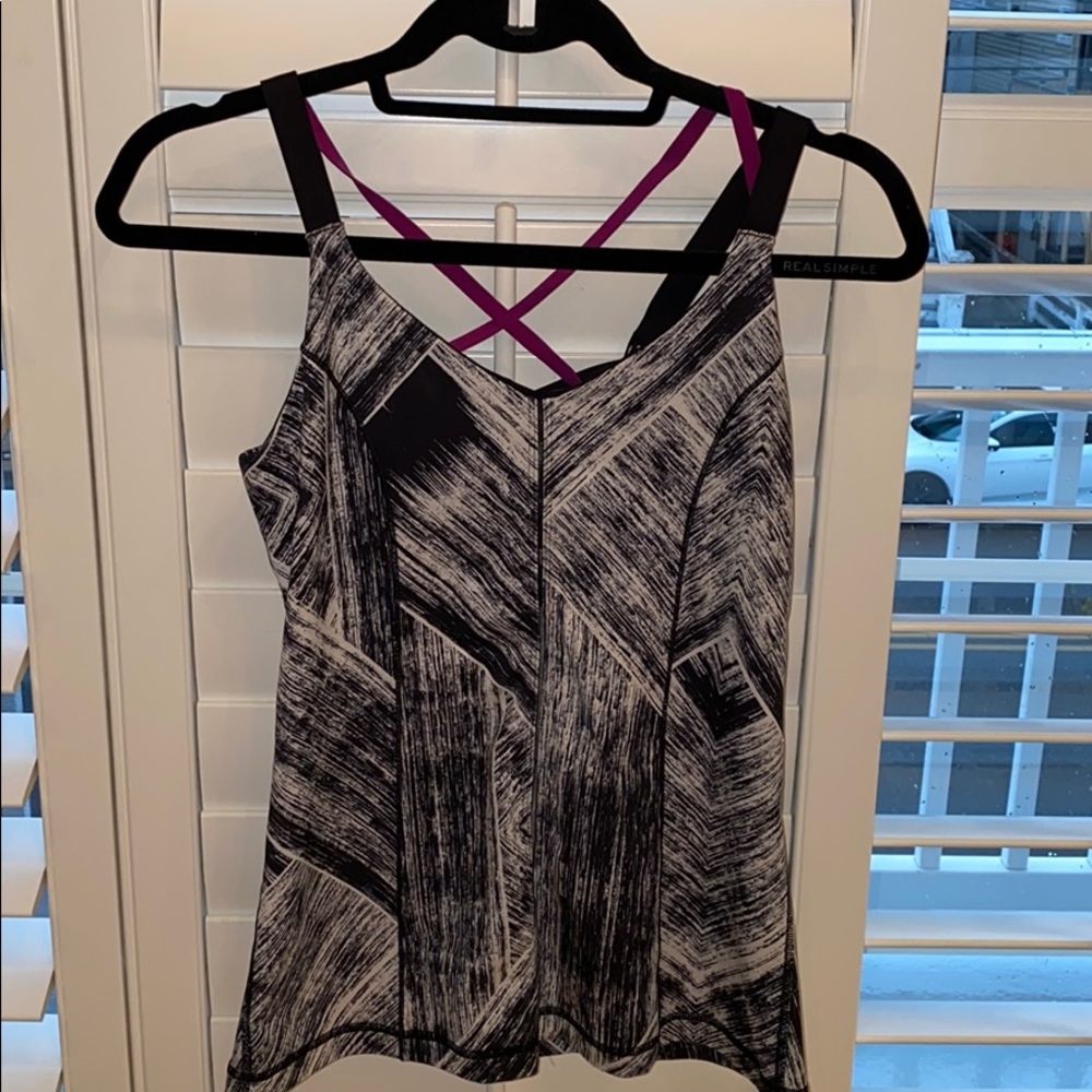LuluLemon Top